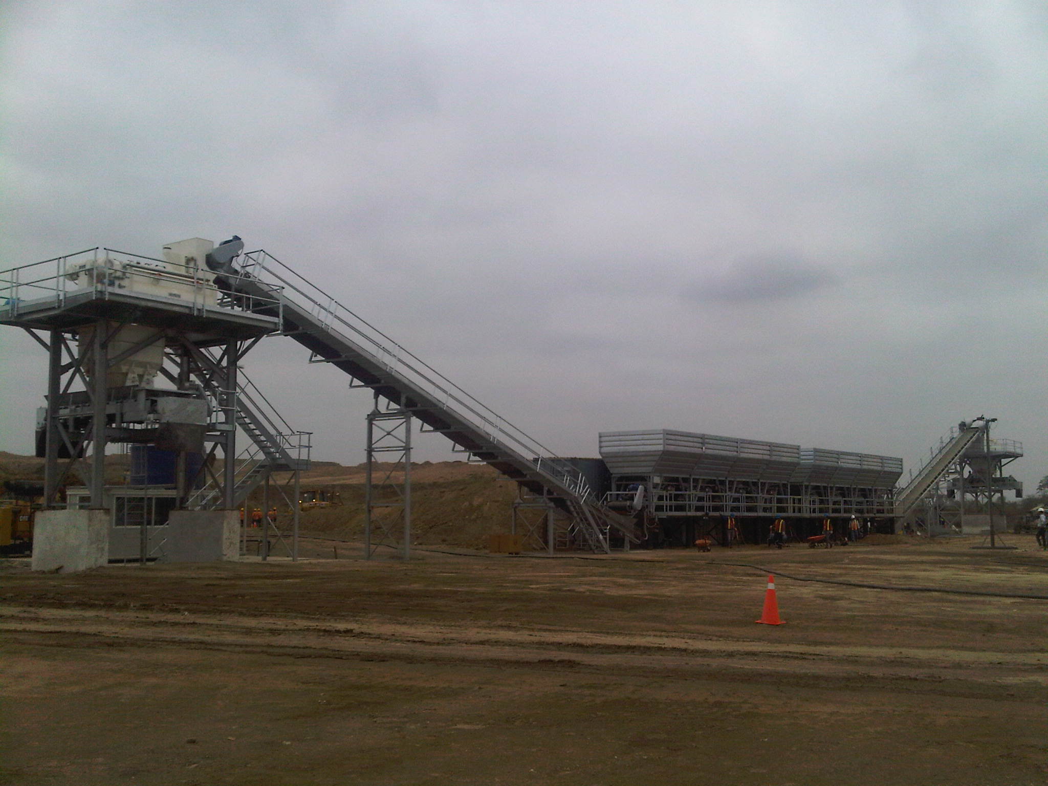 Simem Flowbeton Plant Ecuador